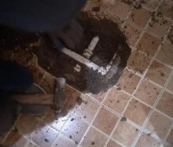 安达卫生间漏水维修公司为您分享下卫生间渗水如何处理及注意事项